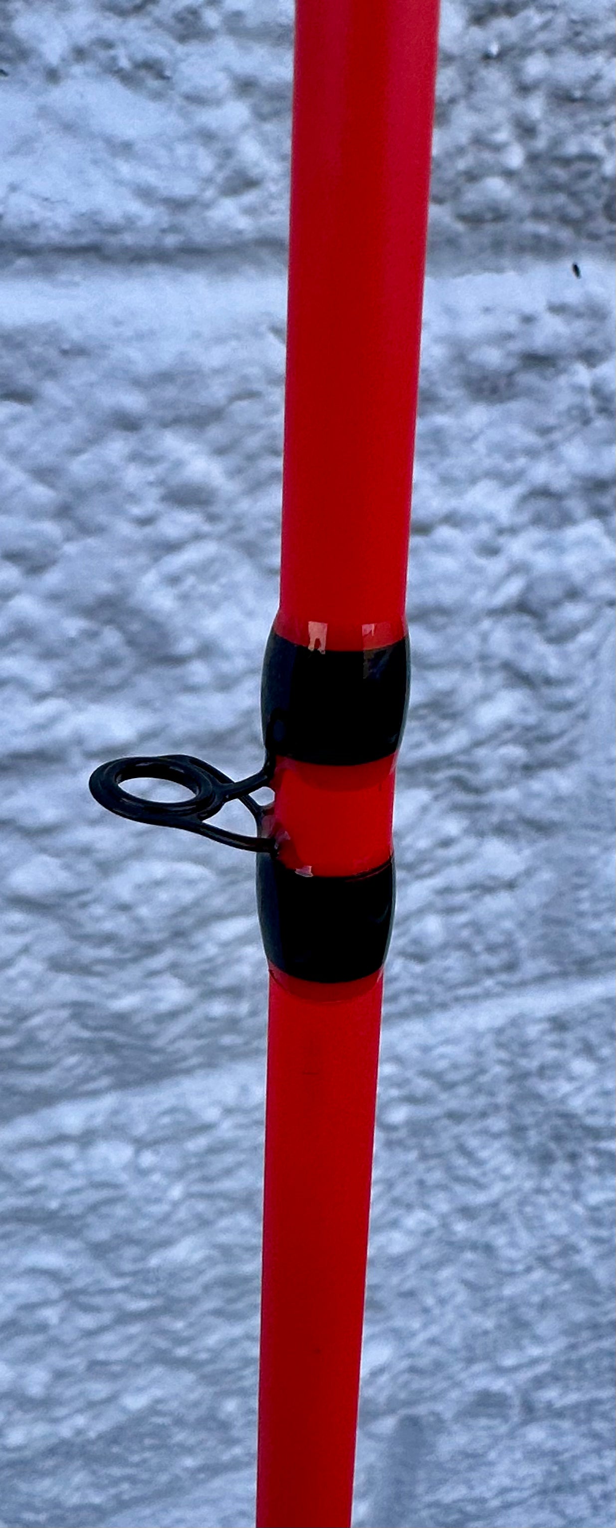 Lew's MACH Smash Baitcast Reel and Fishing Rod Combo, IM6 Graphite Blank Fishing Rod, Split Grip Winn Dri-Tac Handle, Fluorescent Red (W540)