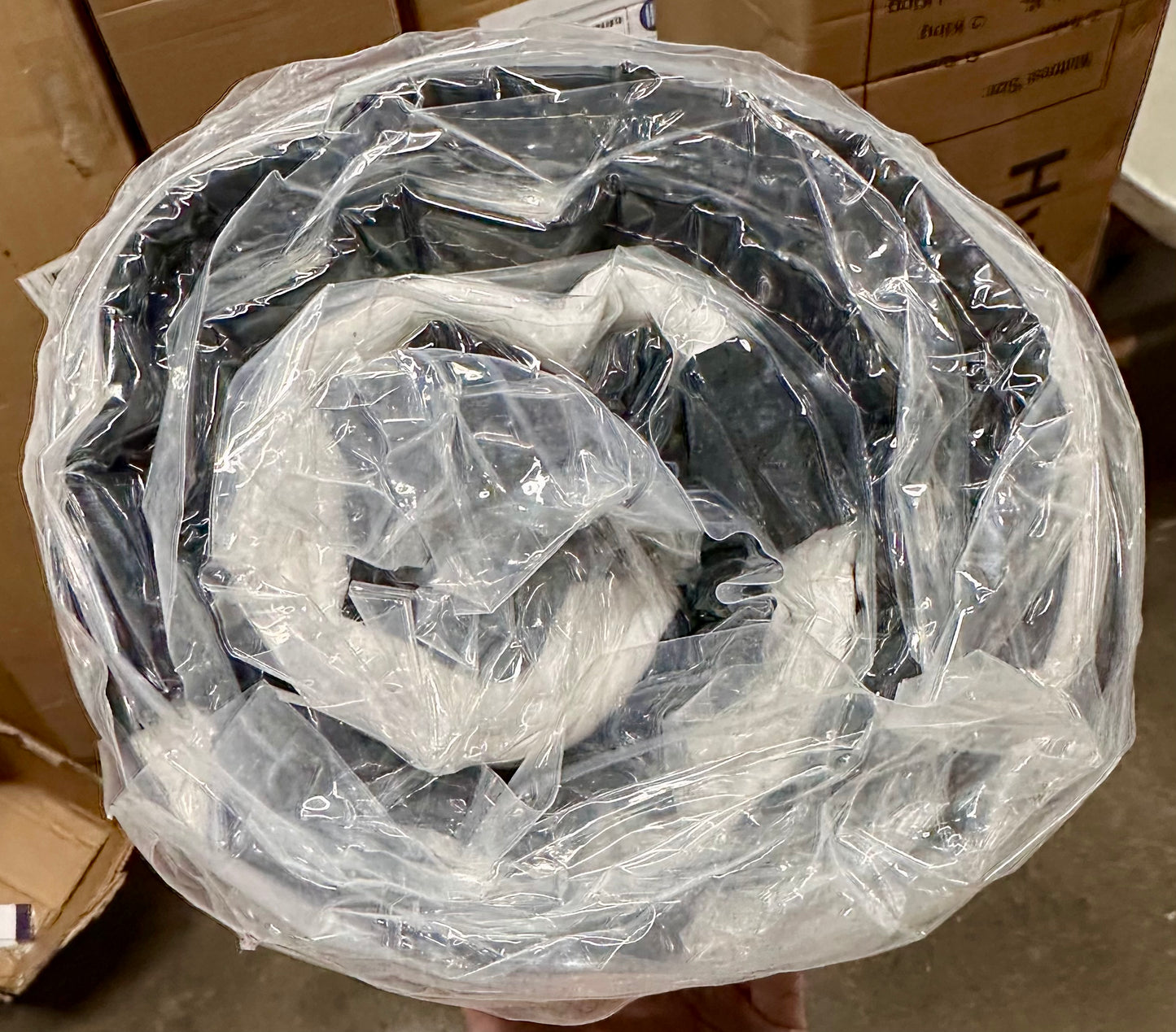 Queen Size Hybrid Mattress (B1073)