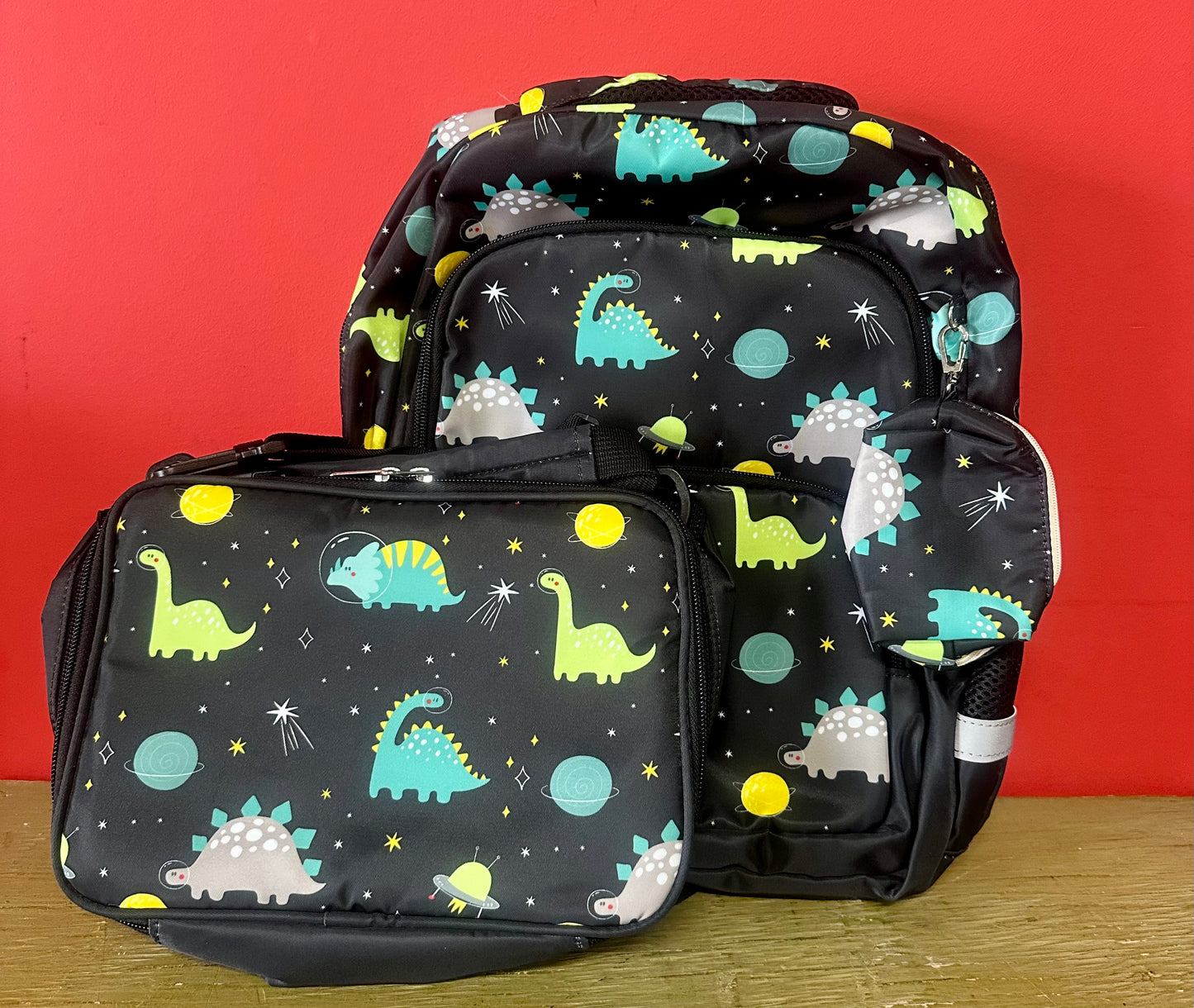 MIRLEWAIY School Backpack For Boys Kids Bookbag Elementary Bag Set with Insulated Lunch Bag and Coin Pouch, Black Dinosaur