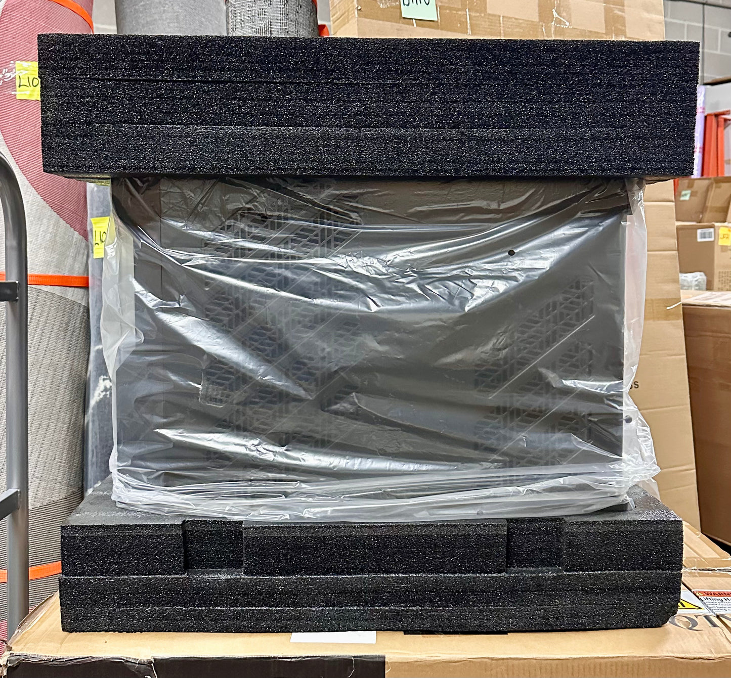 Cooler Master HAF 700 EVO E-ATX High Airflow PC Case, IRIS Customizable LCD .Breathable TG Front Panel, 200mm Sickleflow Fans, 1 x USB 3.2 gen 2 Type C, 4 x USB 3.2 gen 1 (3.0) (H700E-IGNN-S00) (R709)