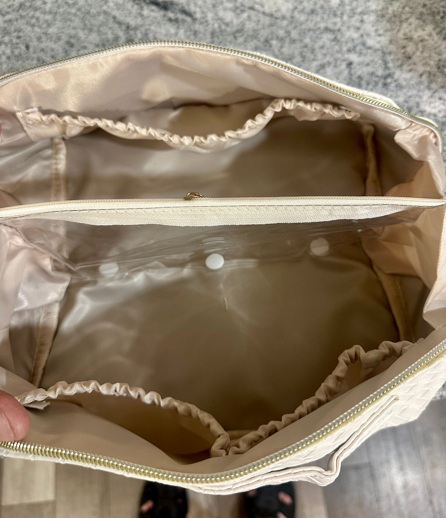 Cosmetic Bag for Women, WideOpen Travel Makeup Bag with Compartment Patented bow handle, Large Capacity Toiletry Bag with 2 pouches for Skincare, Brush, Travel Essentials, Waterproof PU, Beige