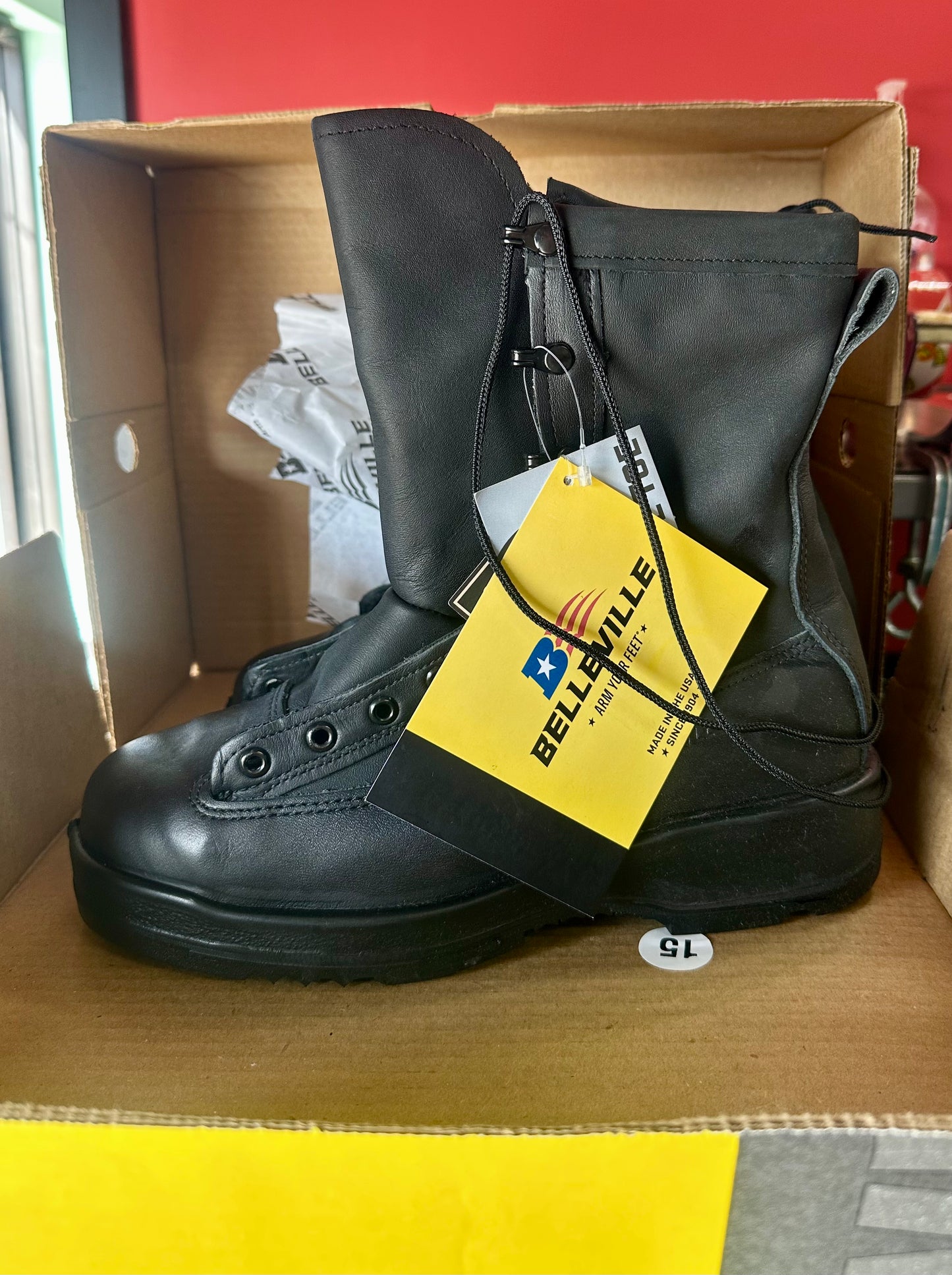 Belleville Waterproof Steel Toe Boots for Men, 200g Thinsulate, Non-Slip Insulated Tactical Boots, Dry in Wet Work, Impact & Compression Protection, Slip-Resistant Grip, Made in USA, Black Boots (Men’s 8.5 Wide)