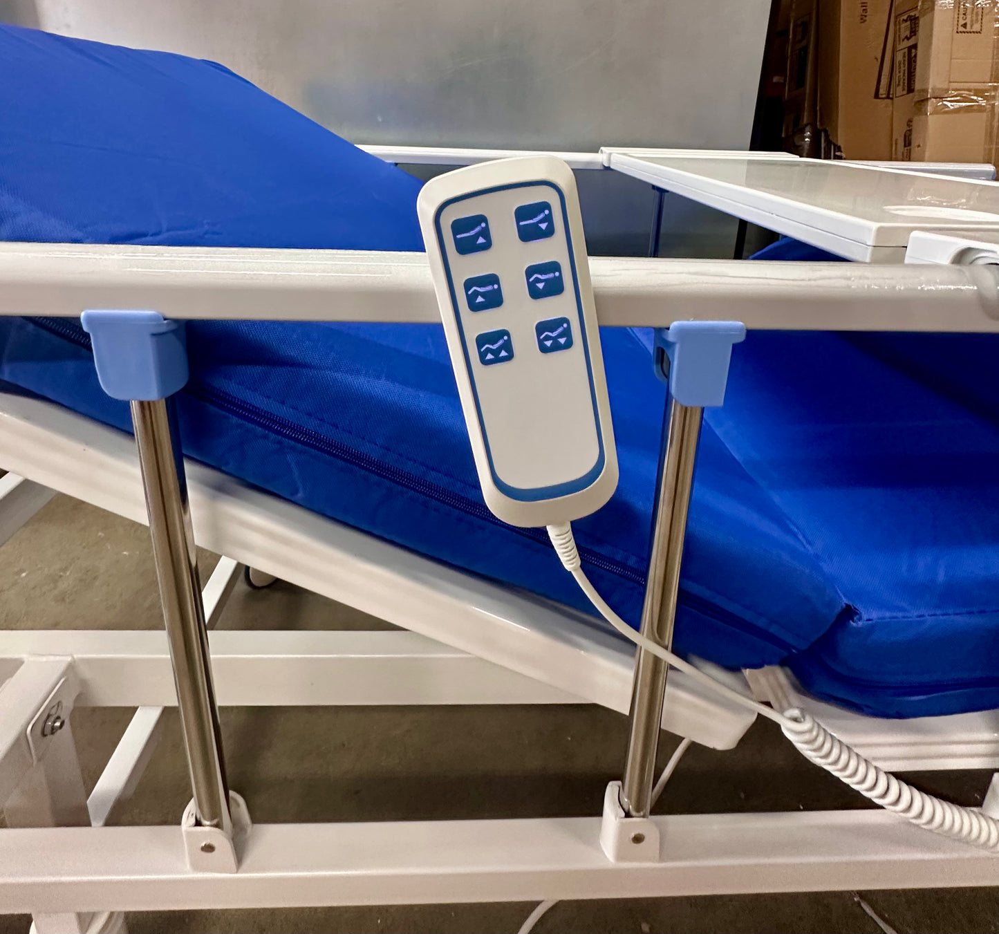 New - Hospital Bed Electric for Home Recovery Use, 530LBS Capacity, with IV Pole, Bed Tray and Mattress (B838)