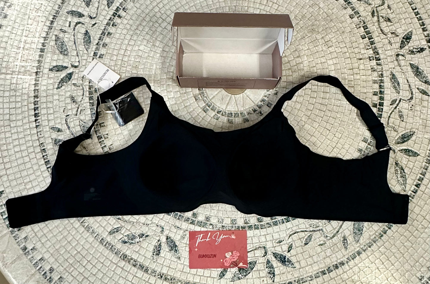 BUMXUZUN Wireless Bras for Women No Underwire Seamless Bra Full Coverage U Neck Push Up Sports Bra (Large)