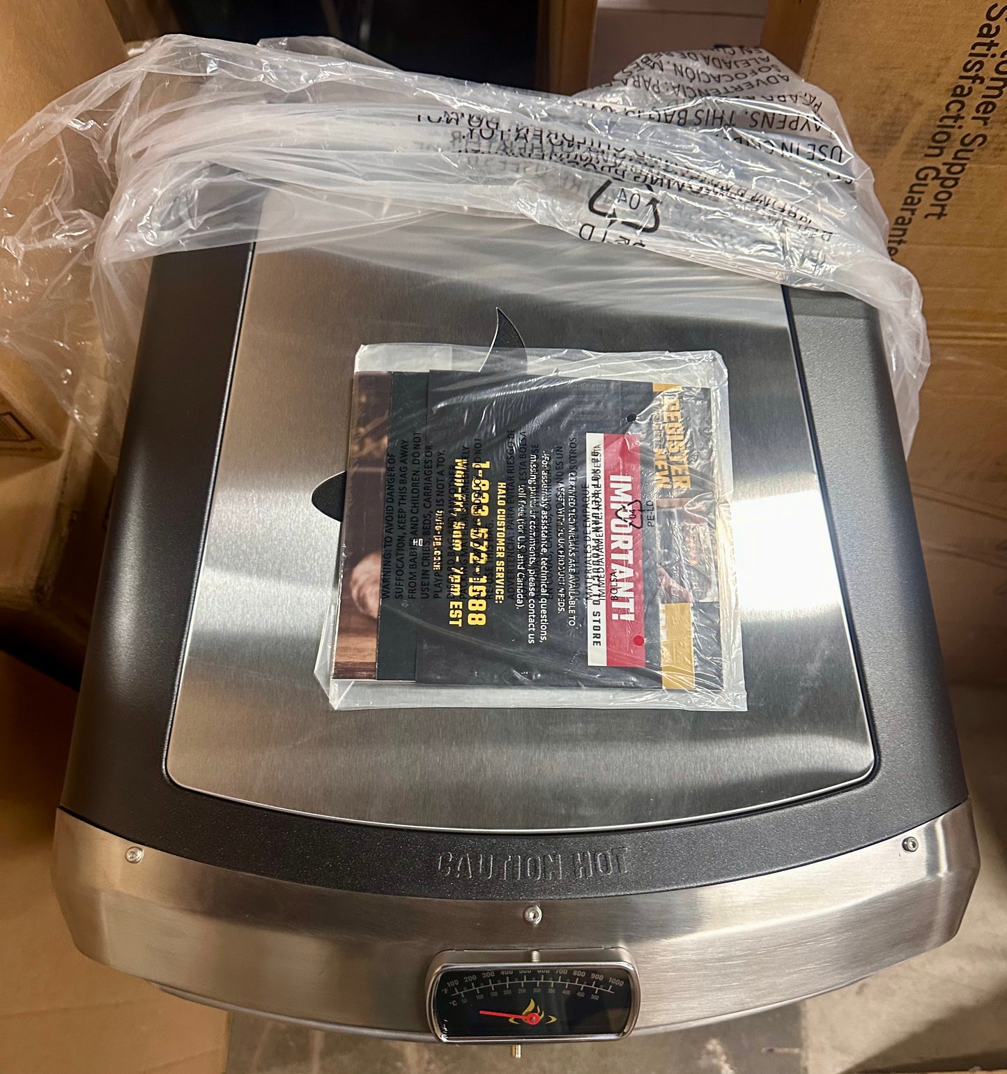 HALO Versa 16 Pizza Oven, 16” Rotating Stone, Patented Dual Burner System, 5-Minute Pizzas, Easy Clean, Propane Powered (R716)