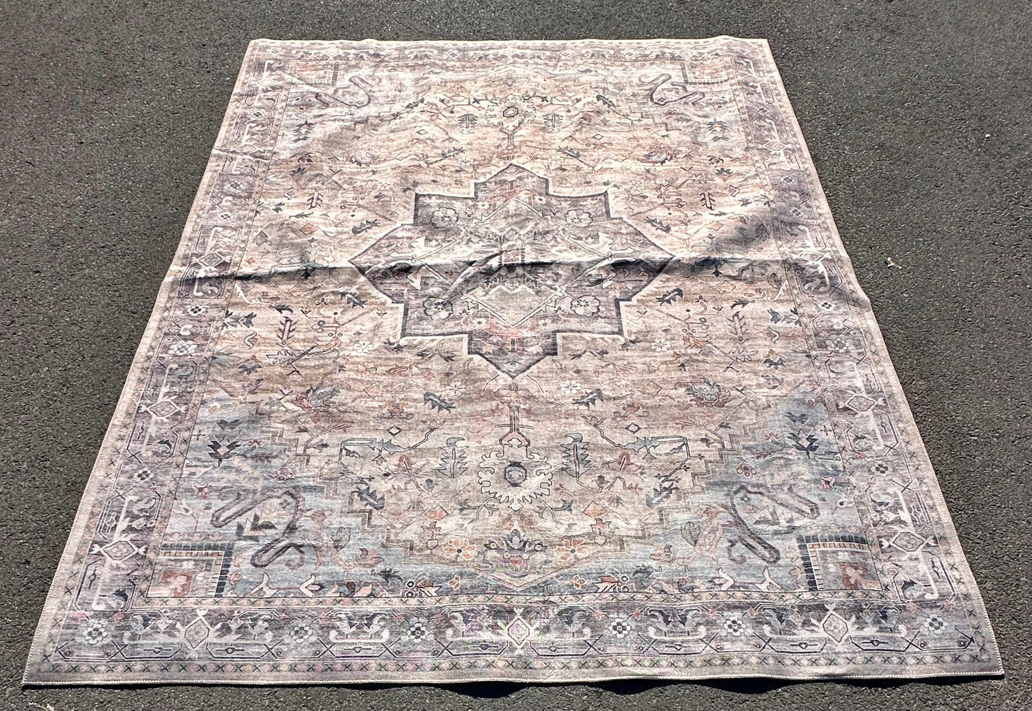 Loloi Hathaway Collection HTH-07 Multi/Ivory 7'-6" x 9'-6", .25" Thick Area Rug, Soft, Durable, Printed, Modern, Low Pile, Non-Shedding, Easy Clean, Living Room Rug (L1104)