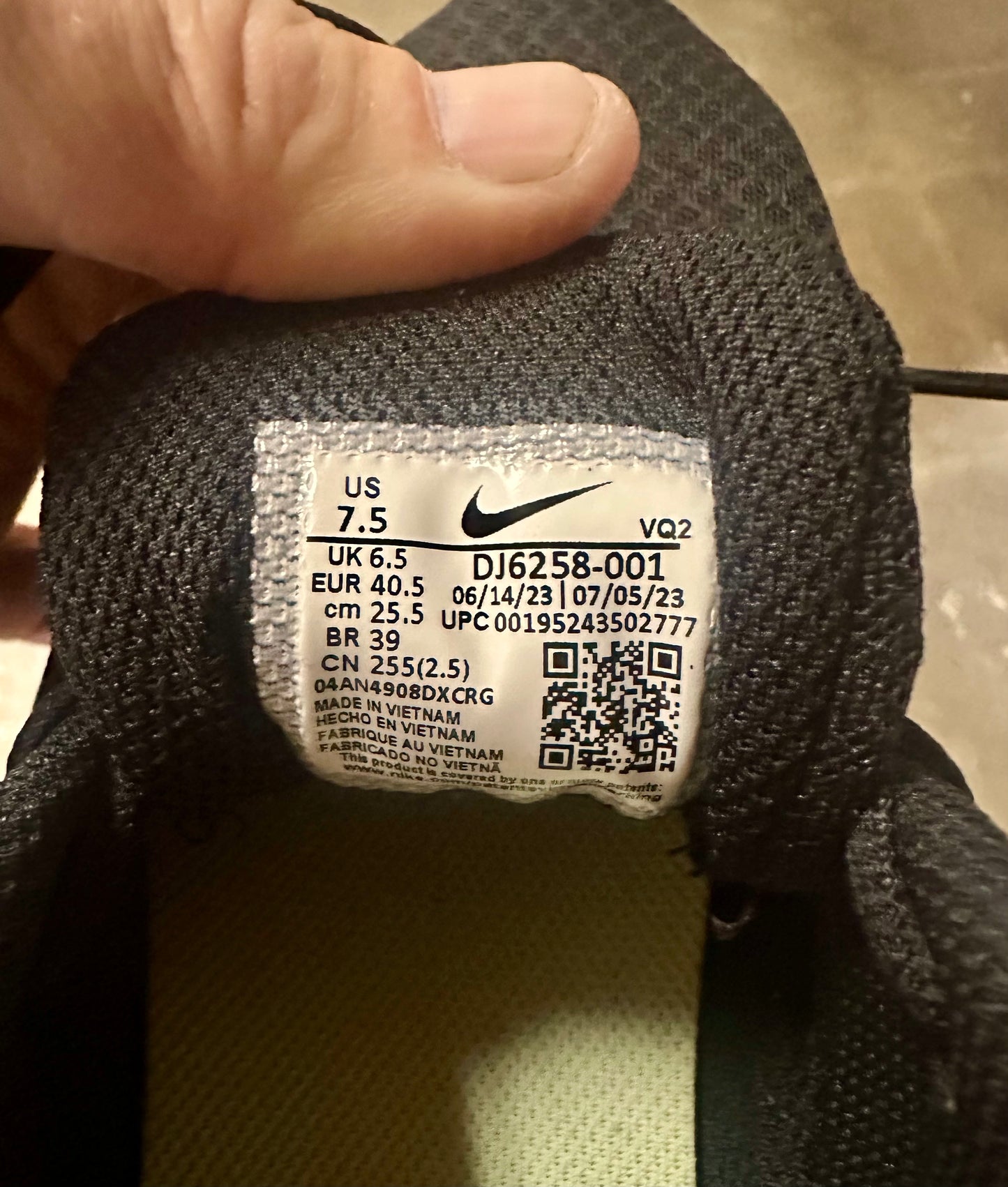 Nike Unisex Kids' Tanjun Easyon Shoes - Boys Girls Toddlers & Baby Sneakers, Boys Size 7.5