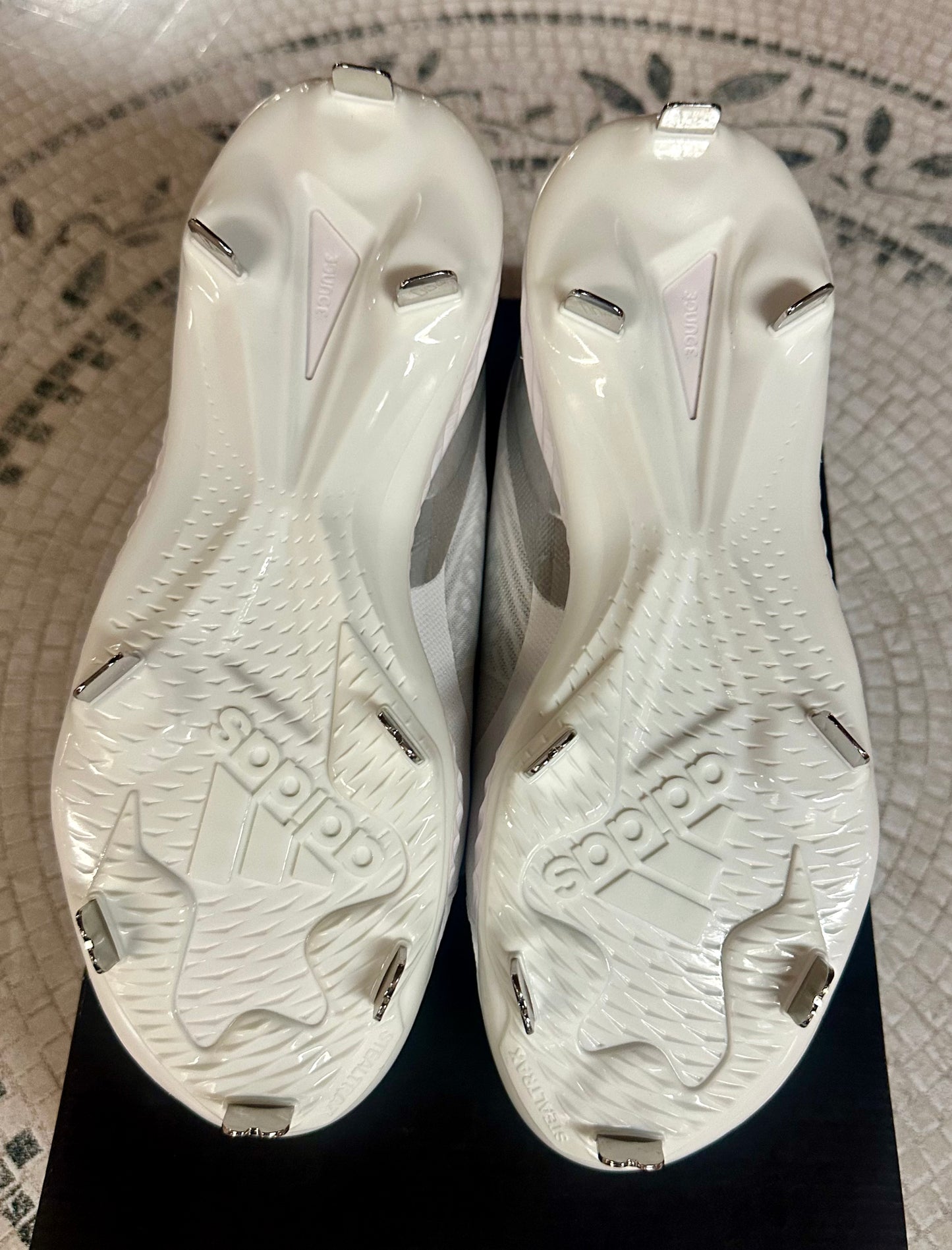 ADIDAS Purehustle TPU Softball Shoes (Women's Size 8.5)