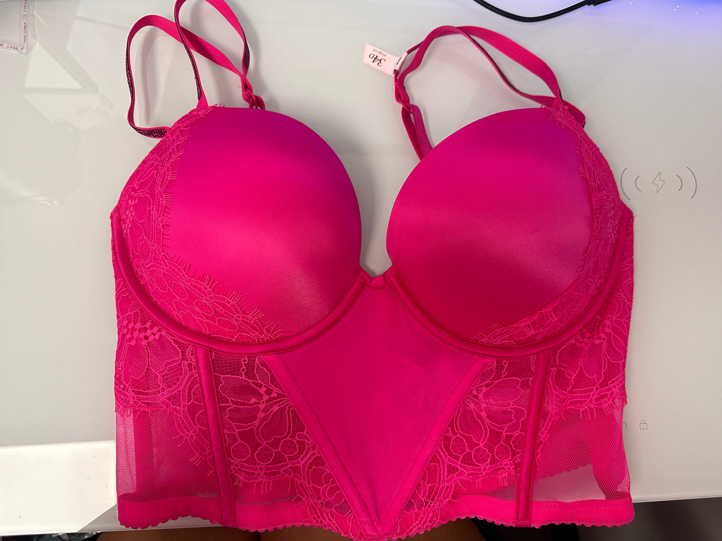 Victoria’s Secrets Bra Size 34D