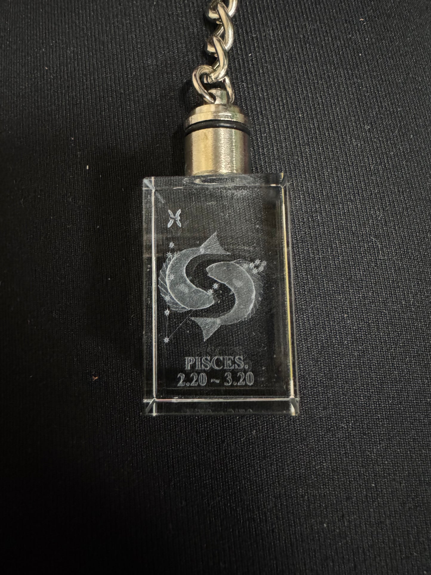 Artmosphere Pisces Zodiac Sign Crystal Square Keychain with Breathing Light LED Color-Changing Ram Constellation Engraved Astrology Gift