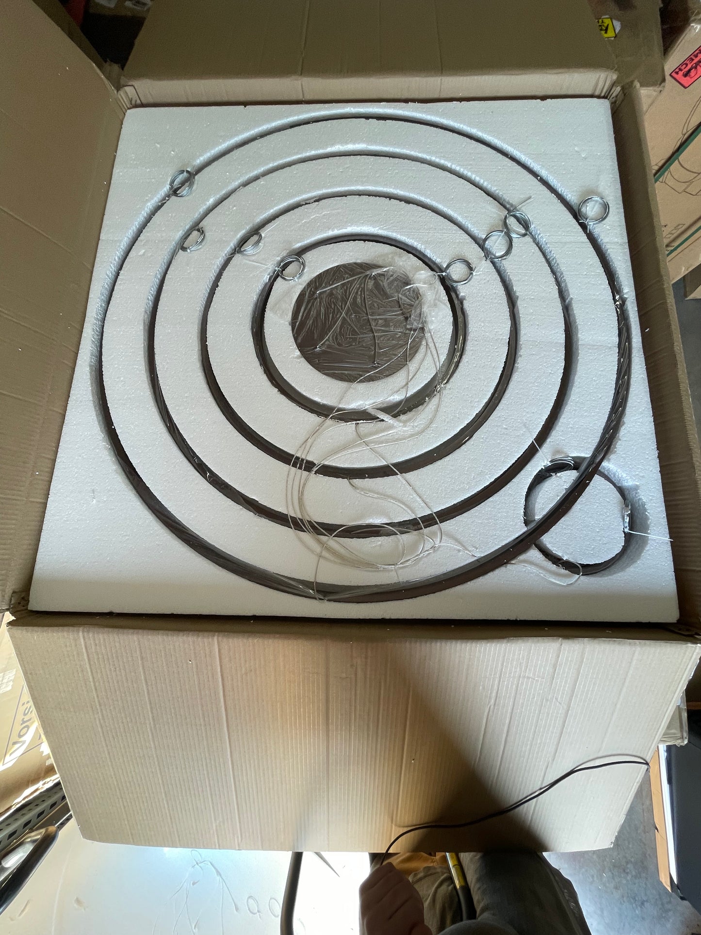 New - Modern LED Chandelier (L710)