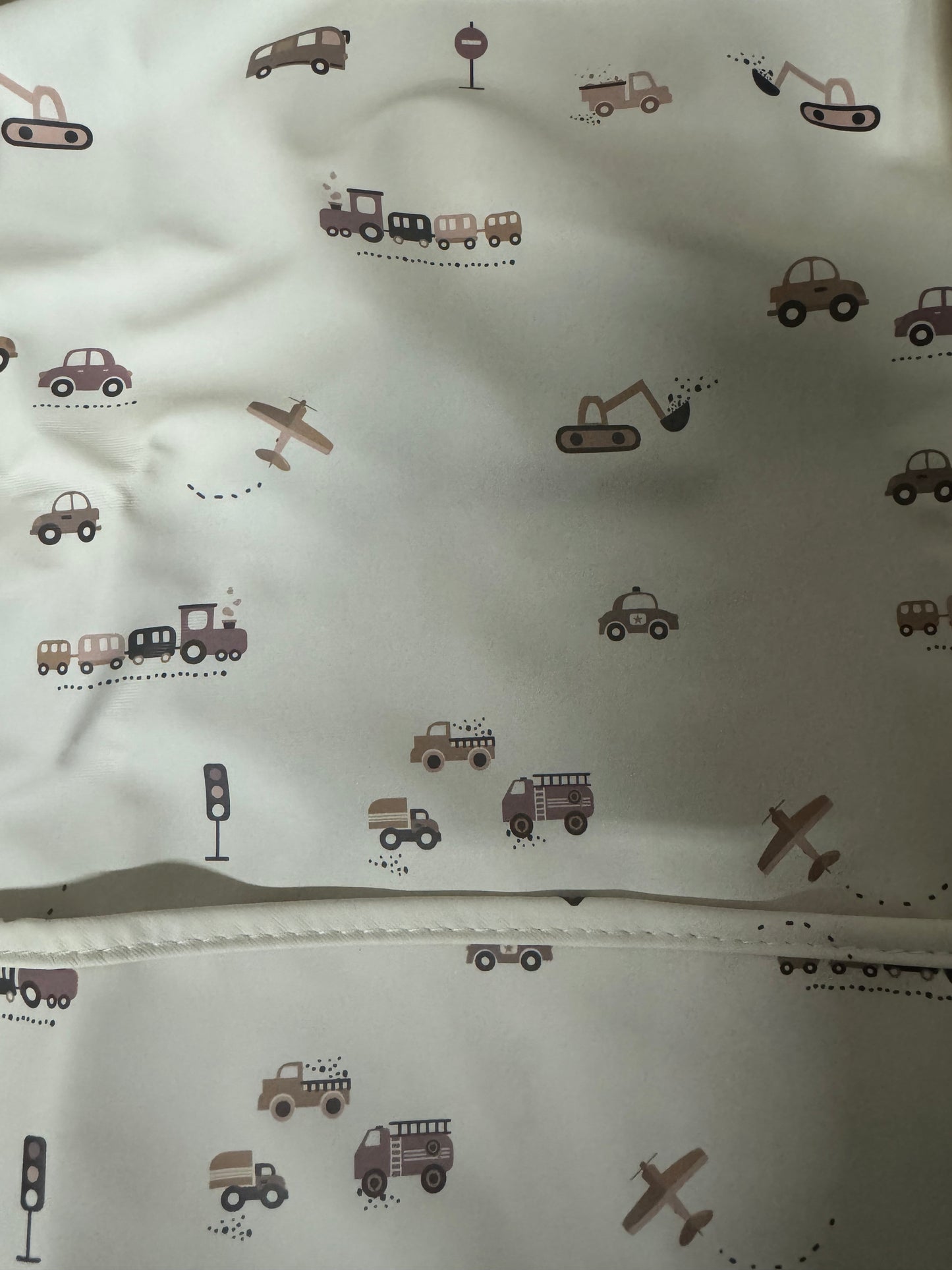 HoneyPeas Long sleeve Bib for Girl Boy Baby Toddler 6-24 M Essential Must Have for Eating Feeding Baby Led Weaning Mess Free (Cars and Trucks)