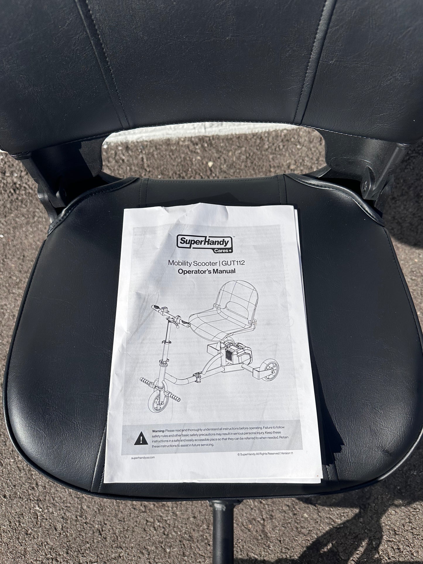 SuperHandy Passport Mobility Scooter for Adults- Foldable, 3 Wheel, Airline Travel Friendly - 13 Mile Range, Includes 2 Removable 44.4V Lithium-ion Batteries & Charger (275 Lbs) (R703)