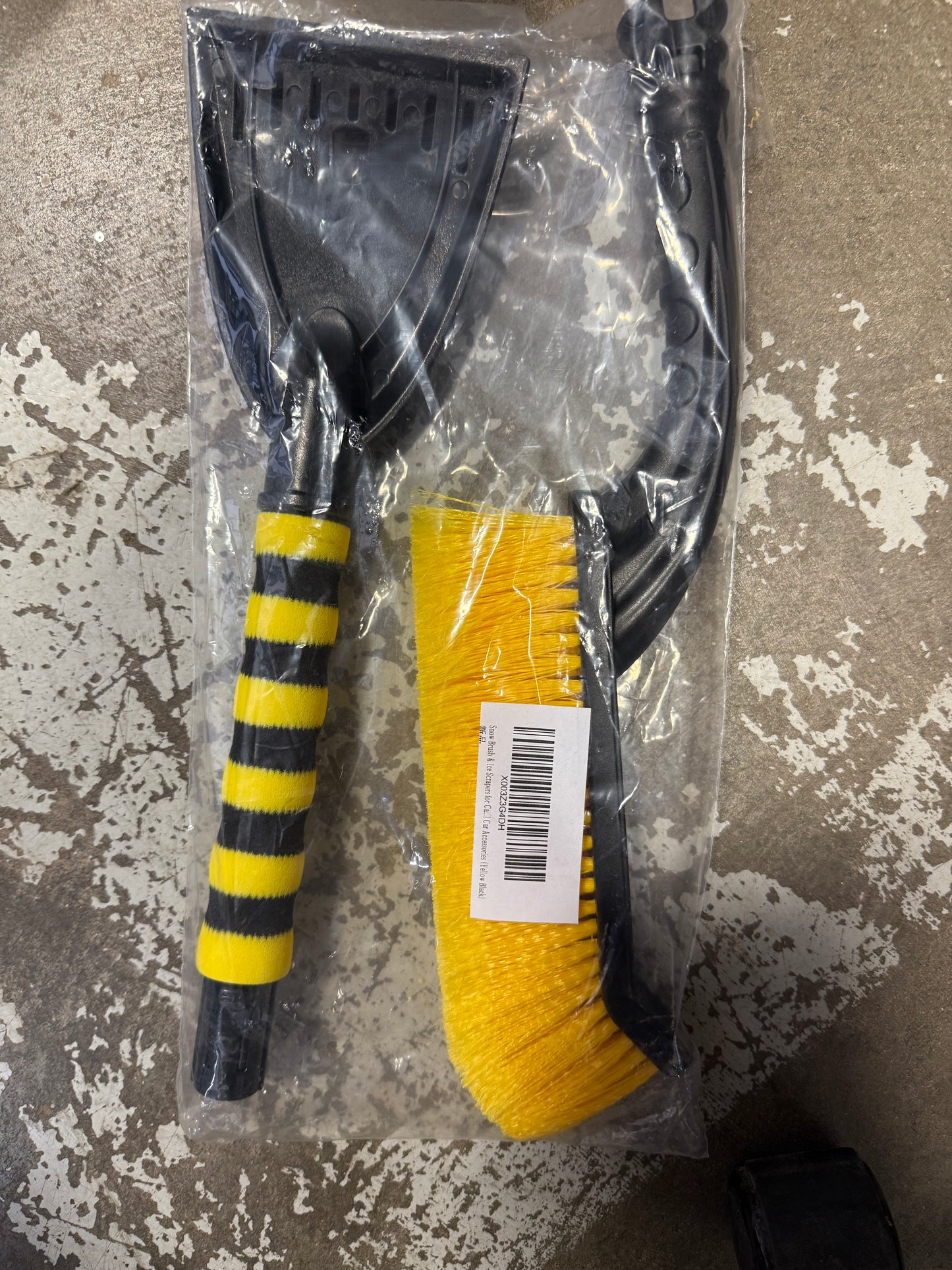 Car Cleaner Brush and Scraper