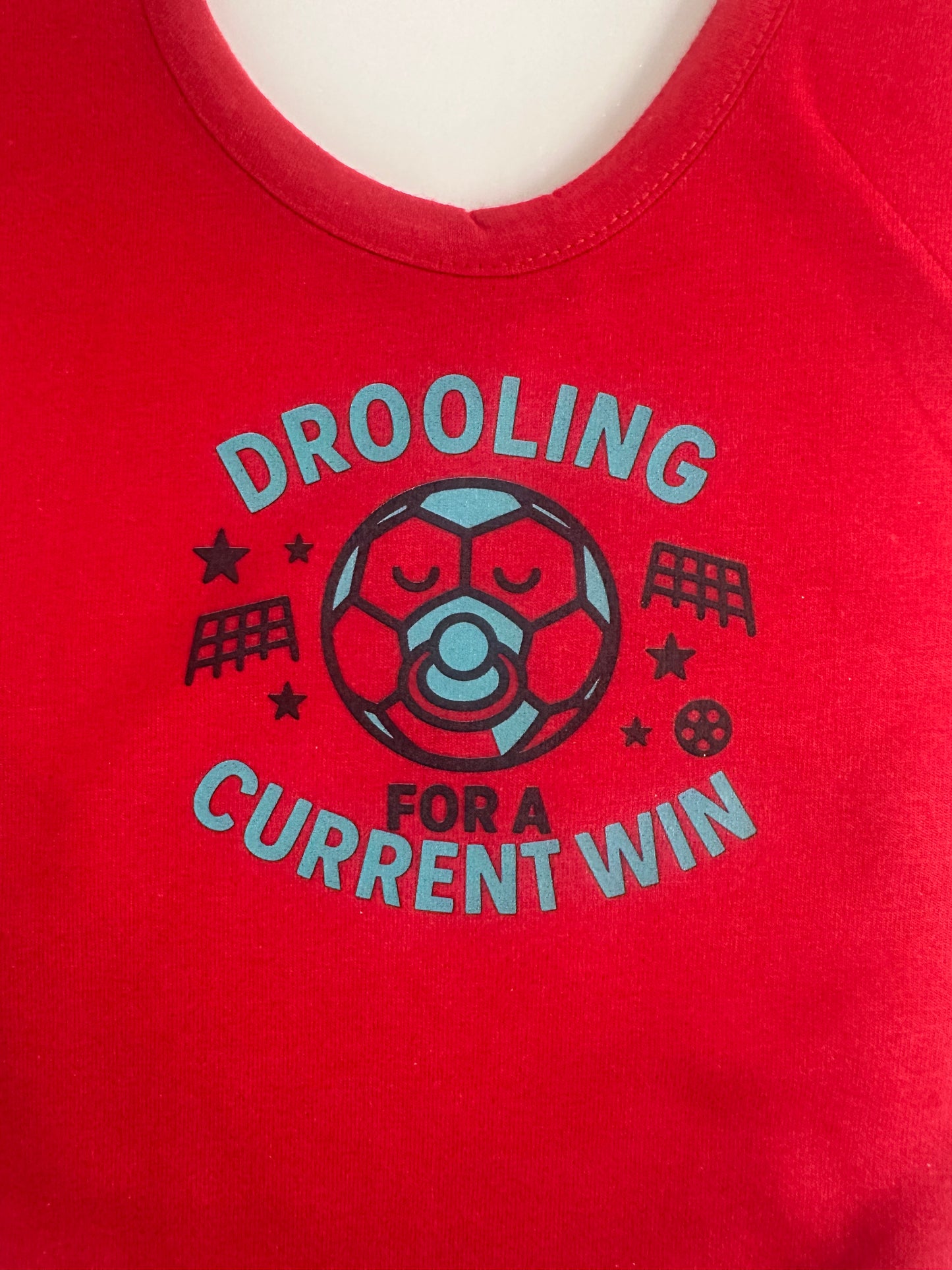 Current Soccer Win Red Bib