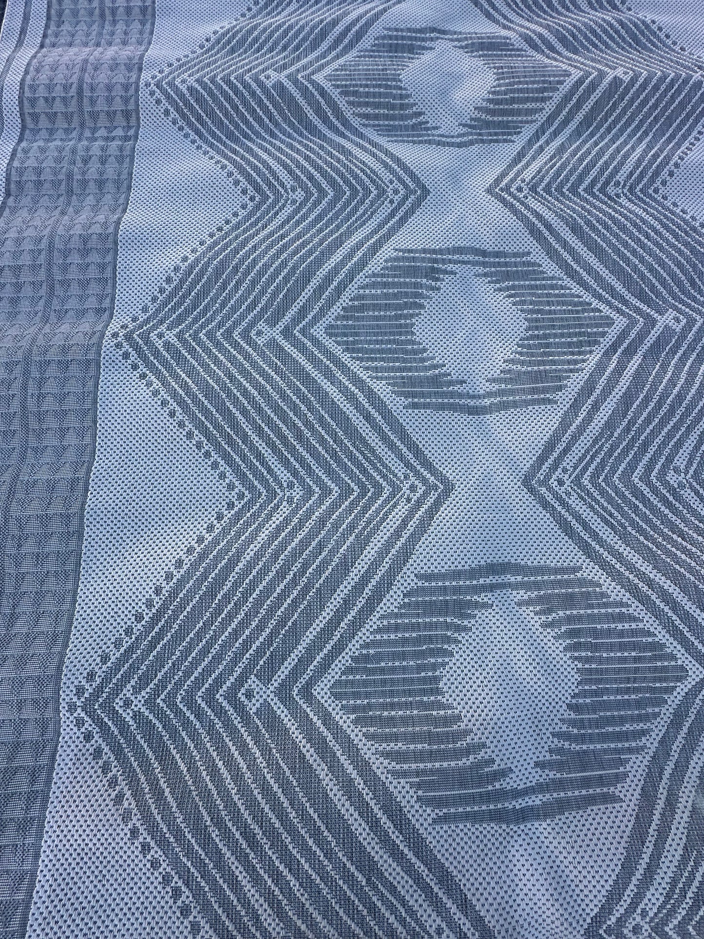 Tribal Indoor/Outdoor Area Rug, 8' x 10', Ranya Light Grey (L1048)