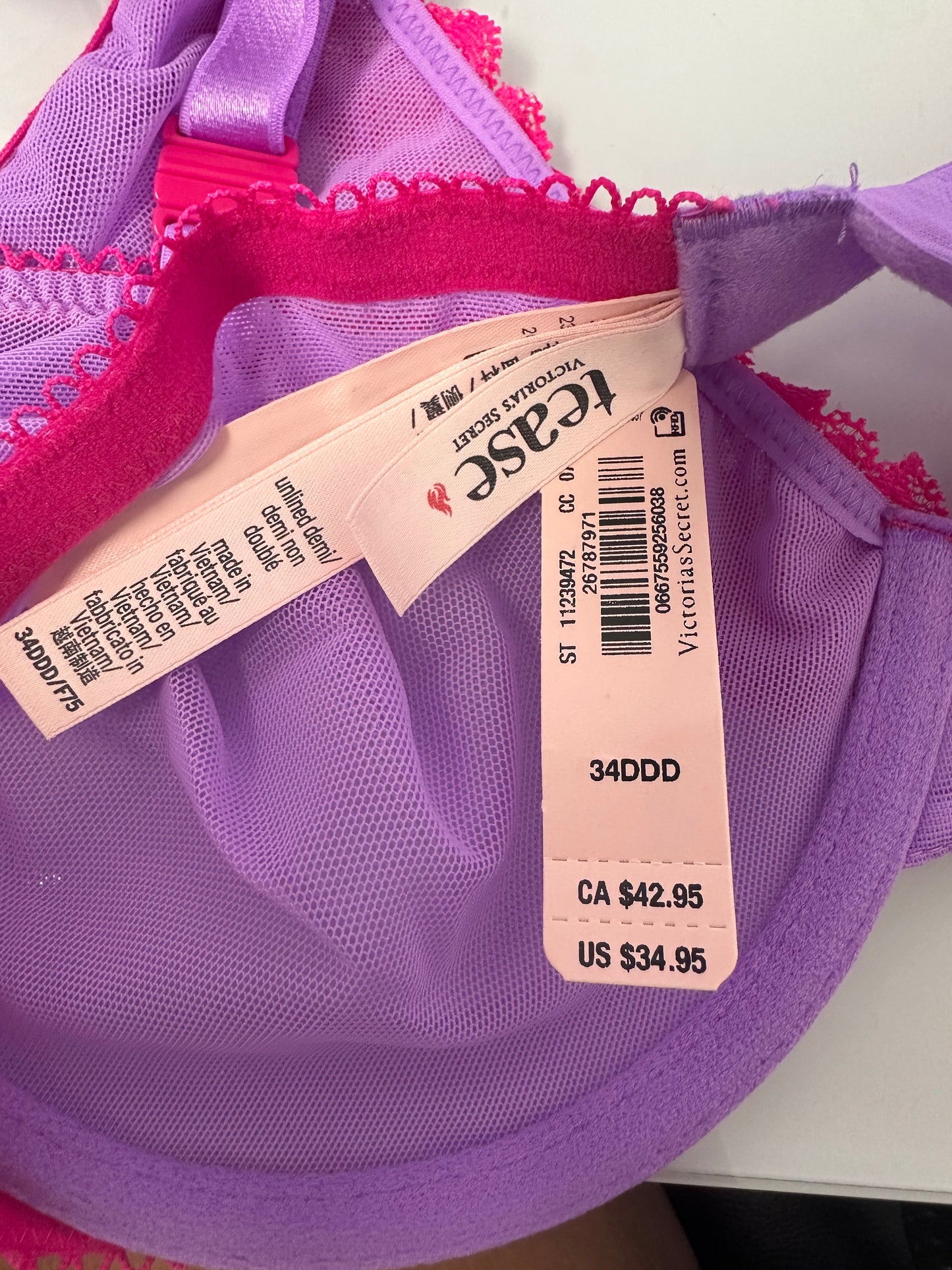 Victoria’s Secret Bra Size 34DDD