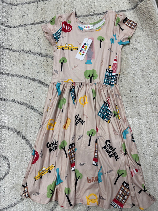 Dot Dot Smile NYC Size 8/10