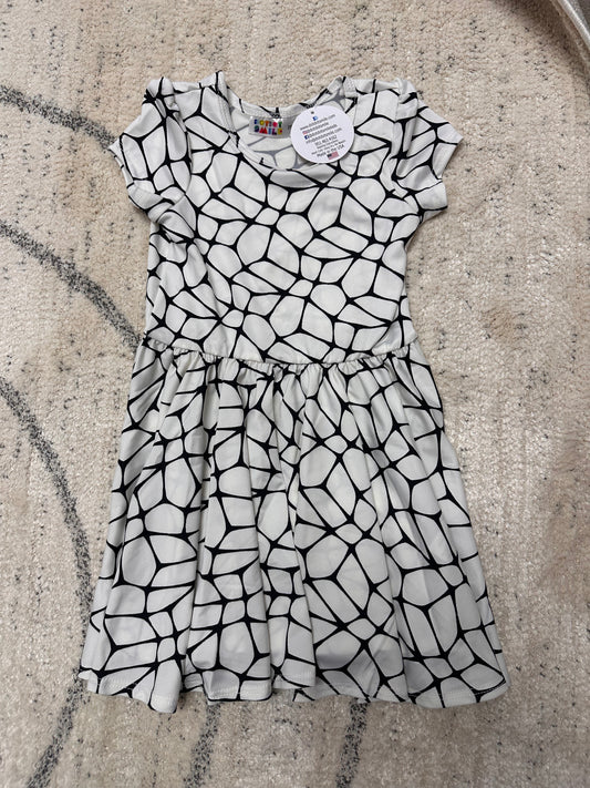 DotDot Smile Black/White  Dress Size 2