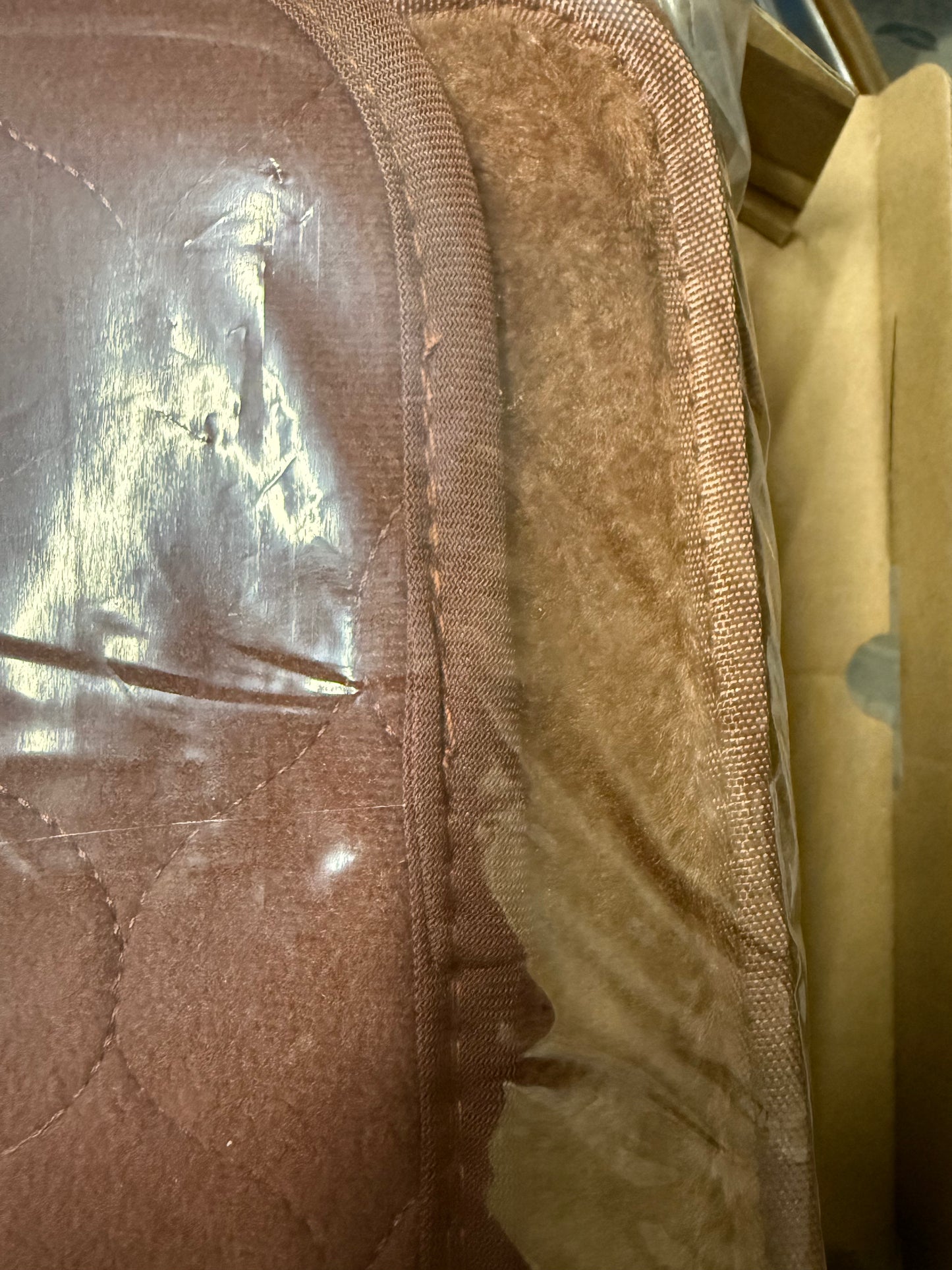 Center Console Dog Car Seat, Puppy Carseat for Small Dogs, Cat Car Seat with Metal Frame and Double Protection Seat Belts, Pet Booster Seat with Washable Cushion and Clip-on Leash Cute Plaid