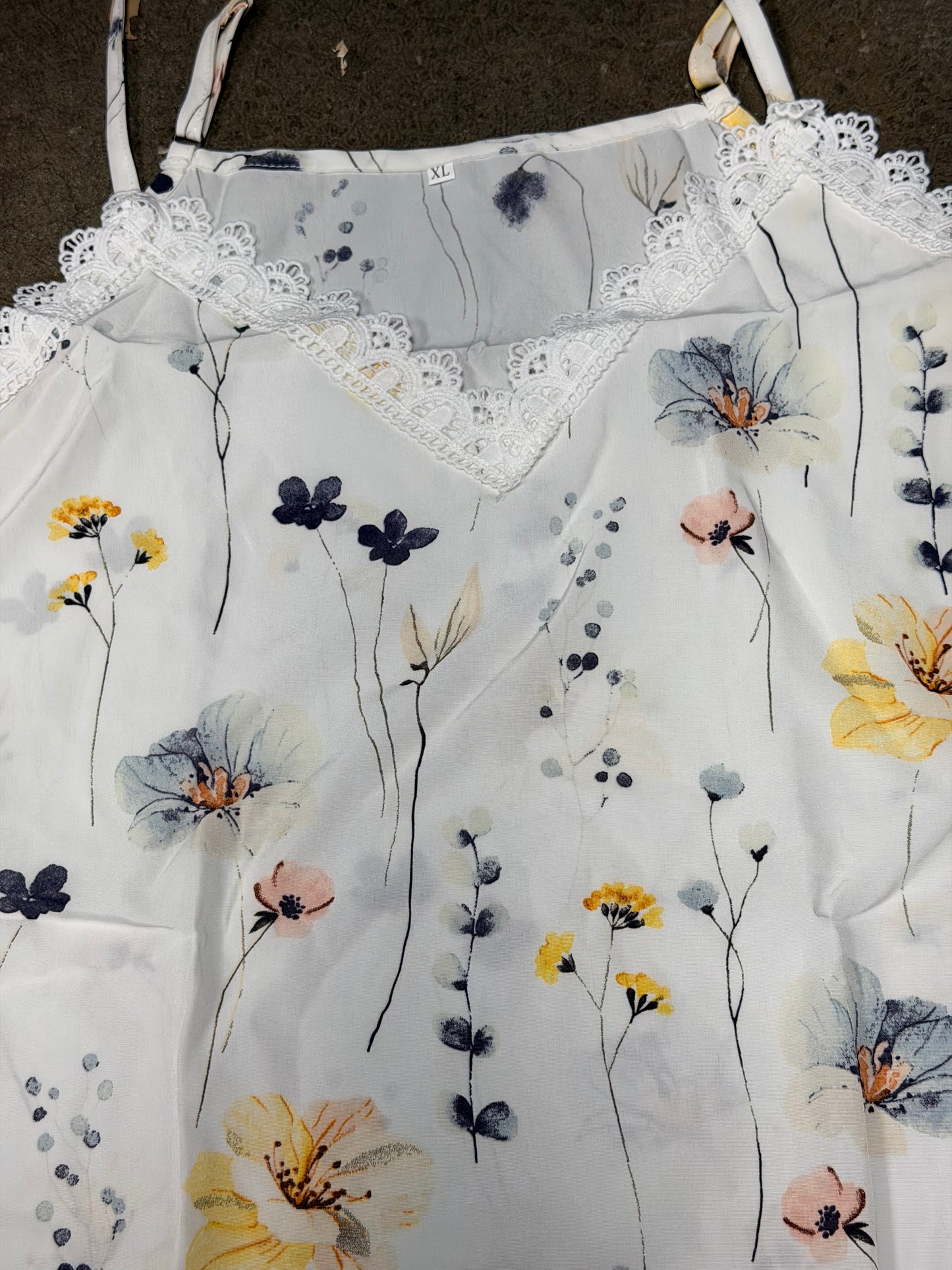 Floral Silky Camisole (Size XL)