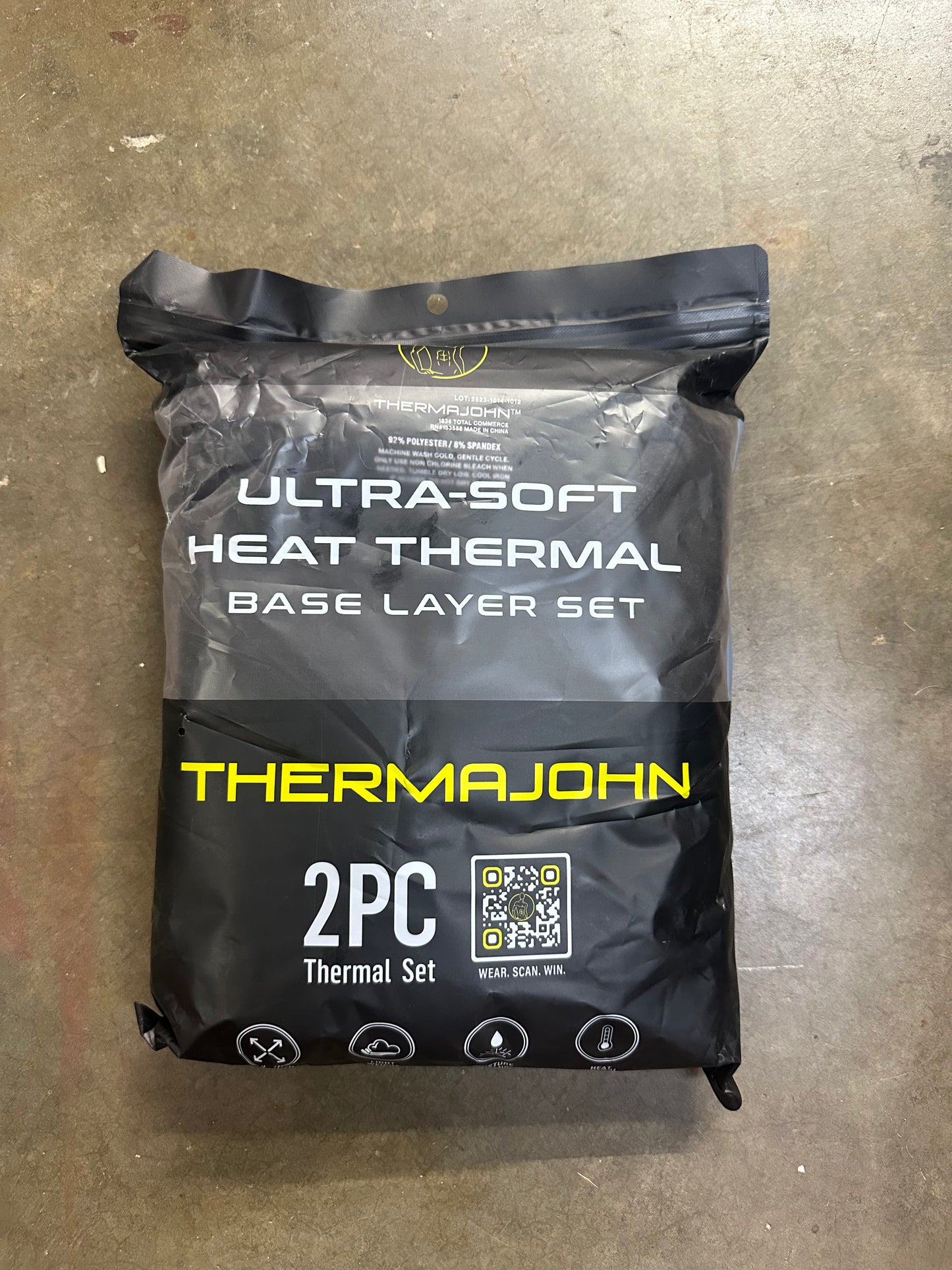 Thermajohn Men’s Ultra-Soft/Fleece-Lined Thermal Underwear 2-Piece Set (Size Large)