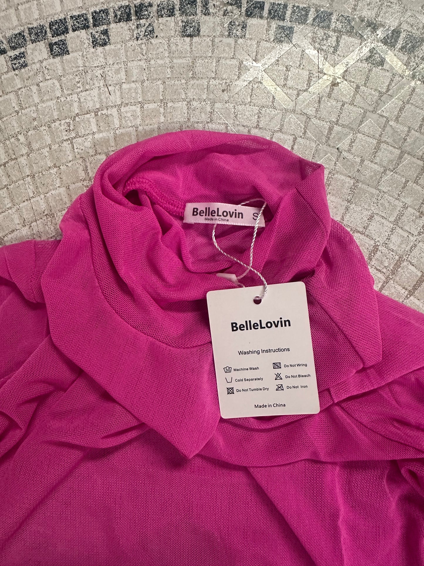 BelleLovin Women's Sheer Mesh Long Sleeve Crop Top Sexy Tee Blouse (Size S)