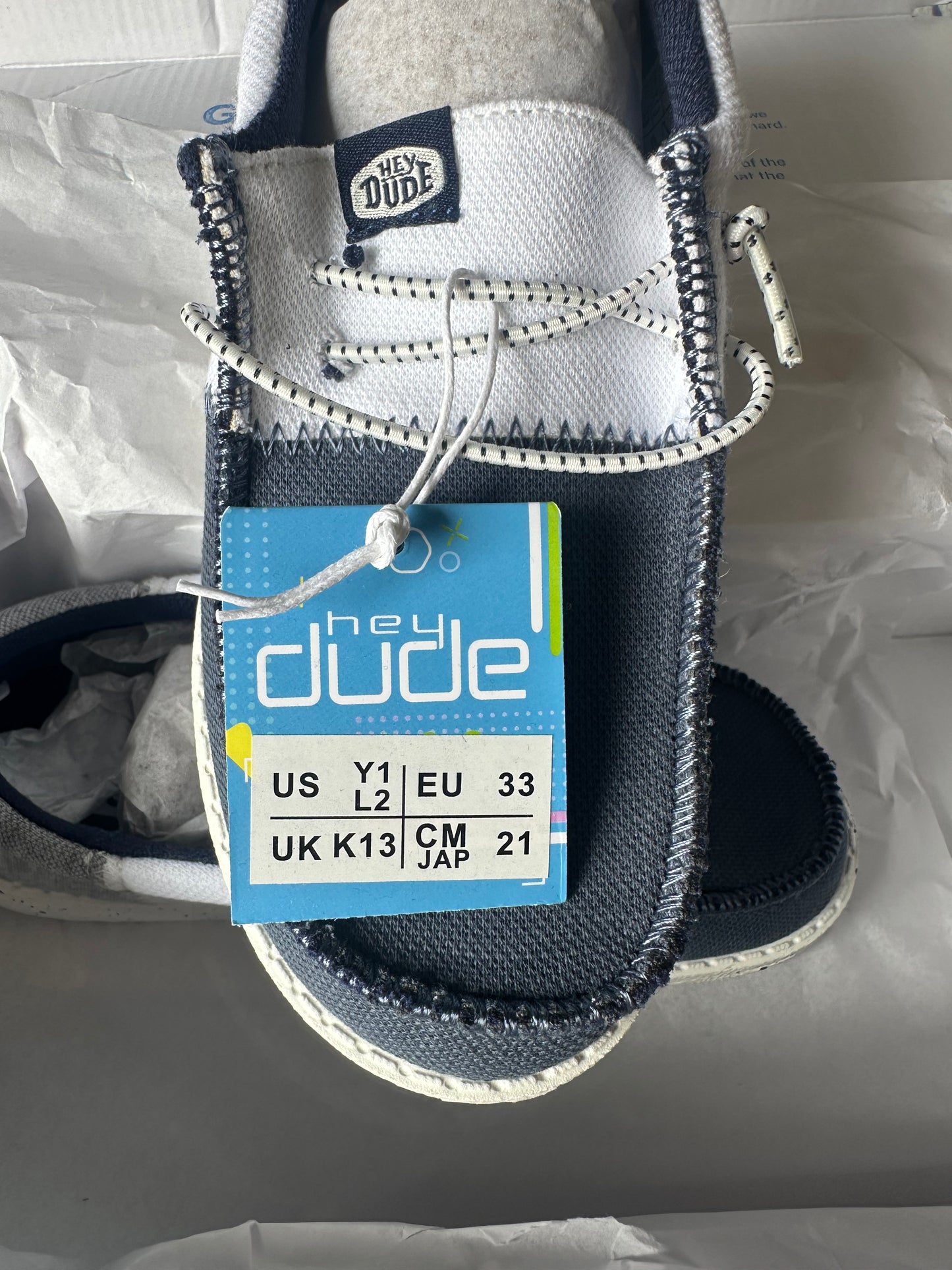 Hey Dude Kids Wally Tri-Varsity (Size Y1)