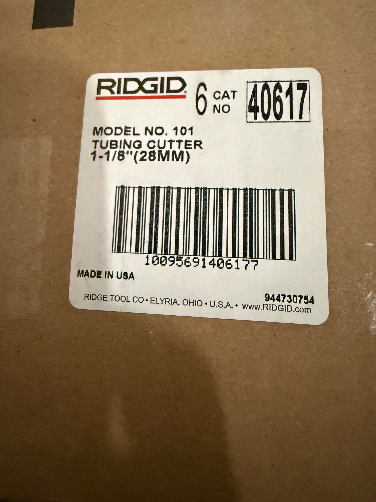 Ridgid - CC247 RIDGID 40617 Model 101 Close Quarters Tubing Cutter, 1/4-inch to 1-1/8-inch Tube Cutter Silver