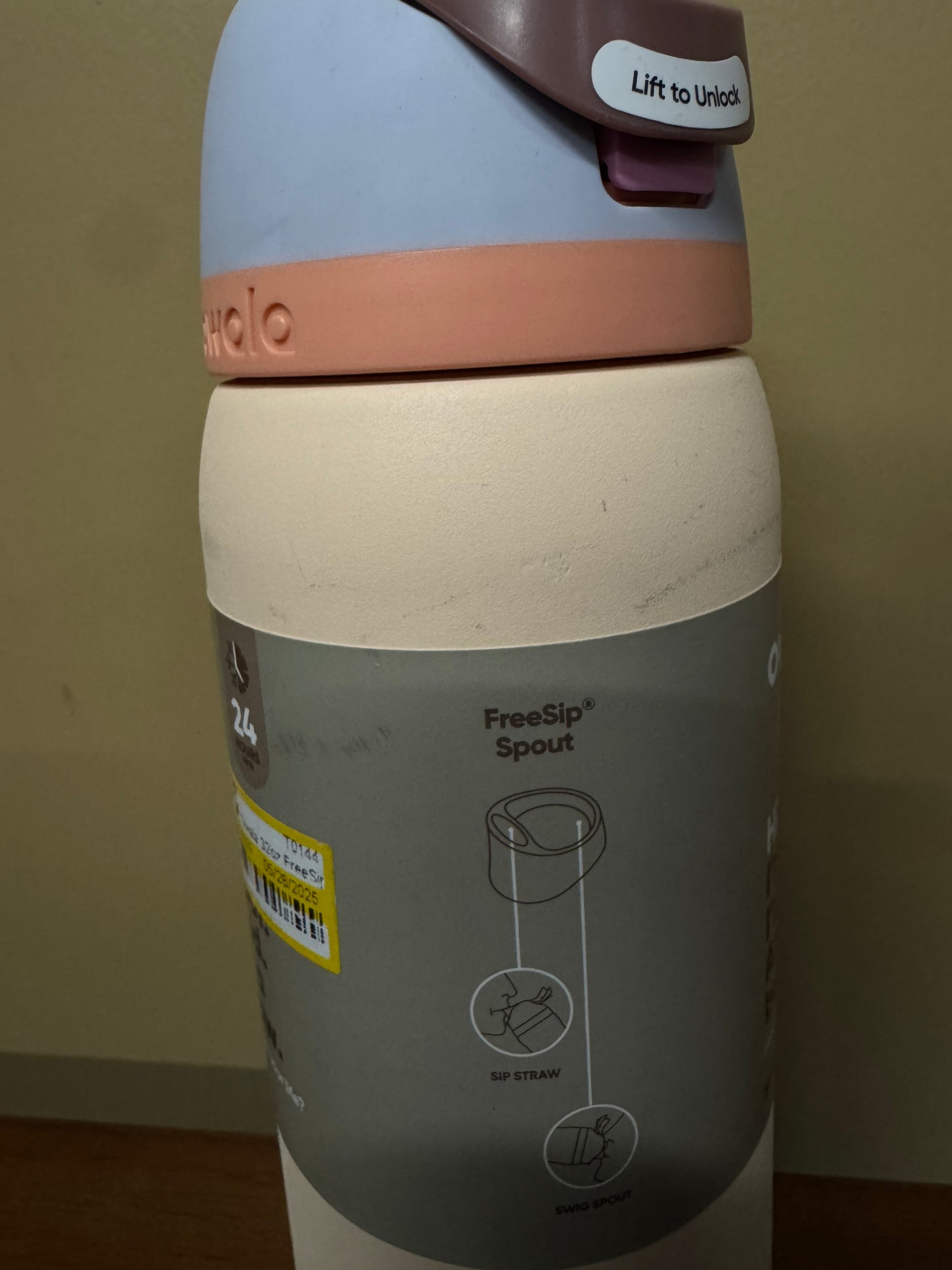 Owala 32oz FreeSip Stainless Steel Water Bottle (Blemished)
