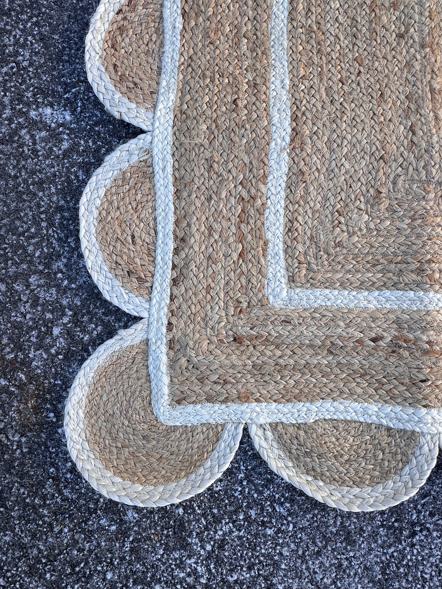 Scallop Pattern Jute Bohemian Area Rug (2'6"x10', Off White) (L1120)