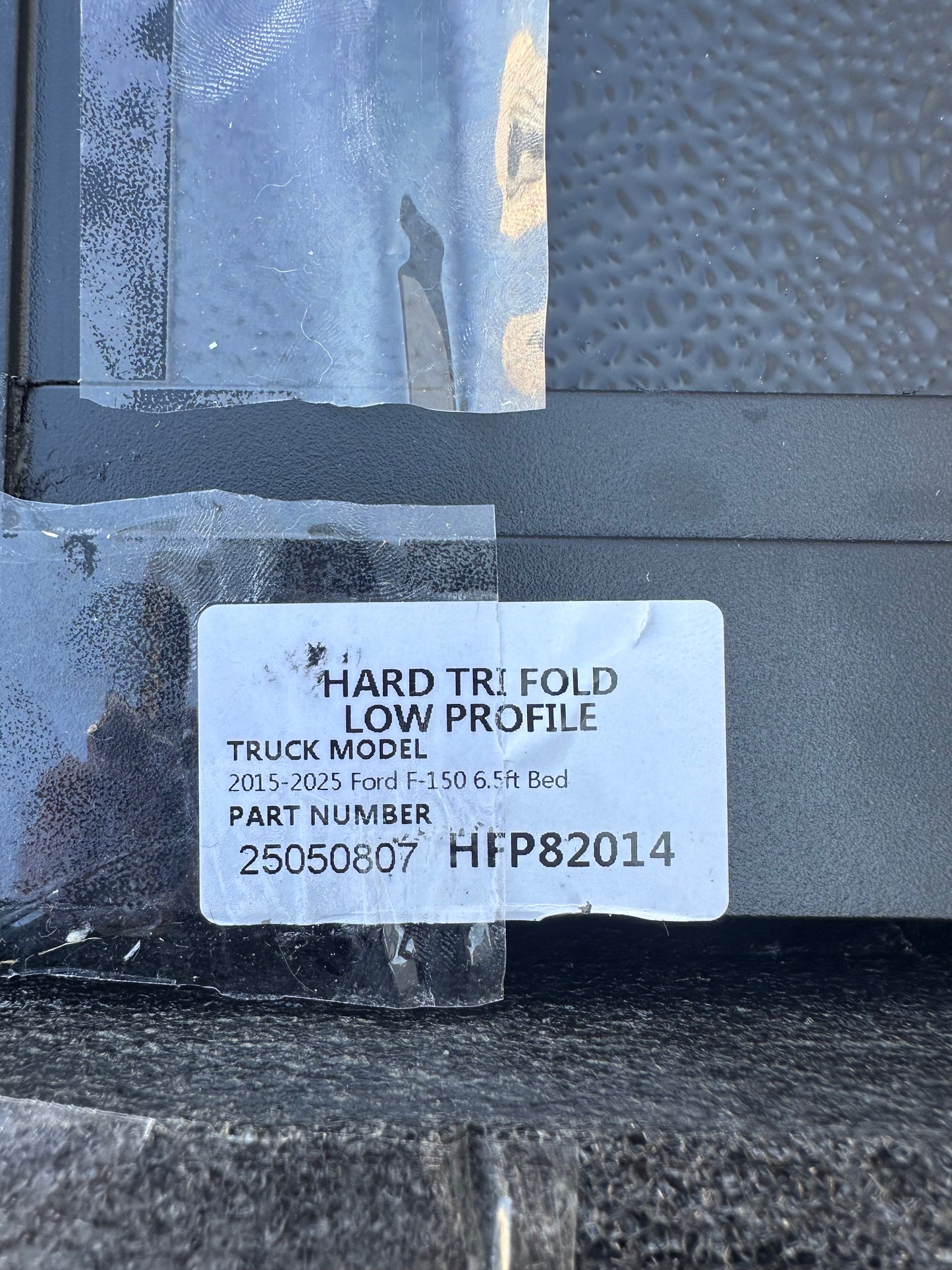 Low-Profile Hard Folding Truck Cover Tonneau Cover Fits 2015-2025 F-150 6.5FT Bed (78.9"), Low-Profile Hard Tri Fold (G864)