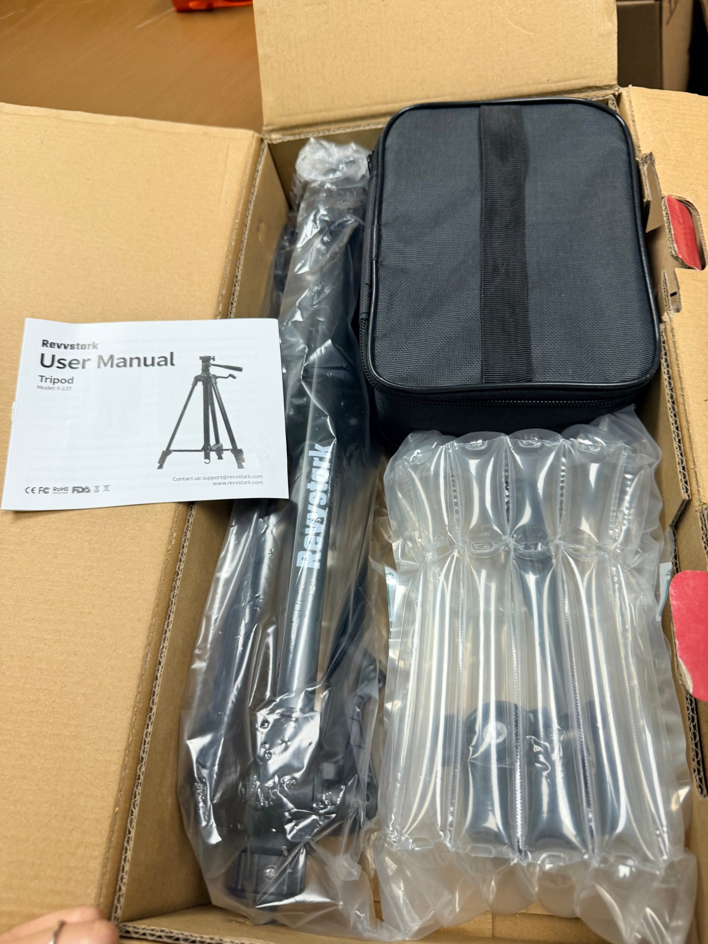 Laser Level with Tripod, Self Leveling Laser Level 4x360°, Green Line Laser 4D Laser Leveler Tool with 2Pcs Lithium Batteries for Picture Hanging, Tile, Home Renovation