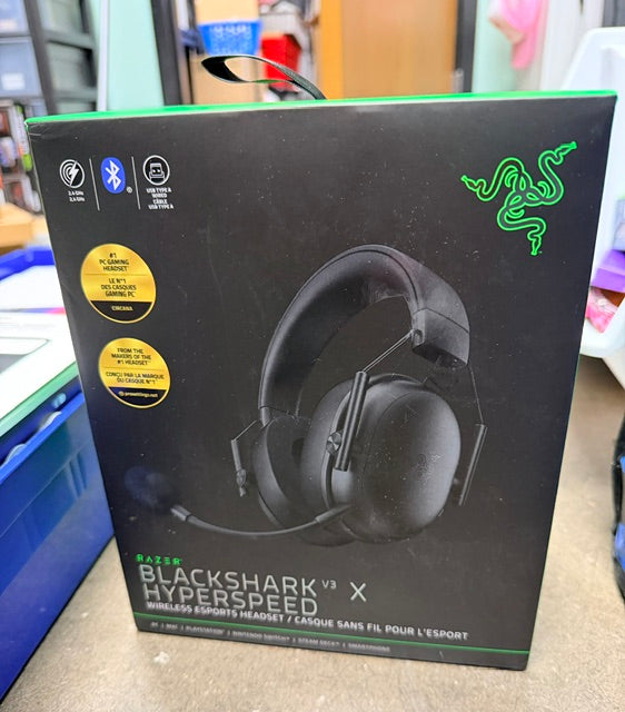 Razer Blackshark X Hyperspeed Wireless eSports Headset