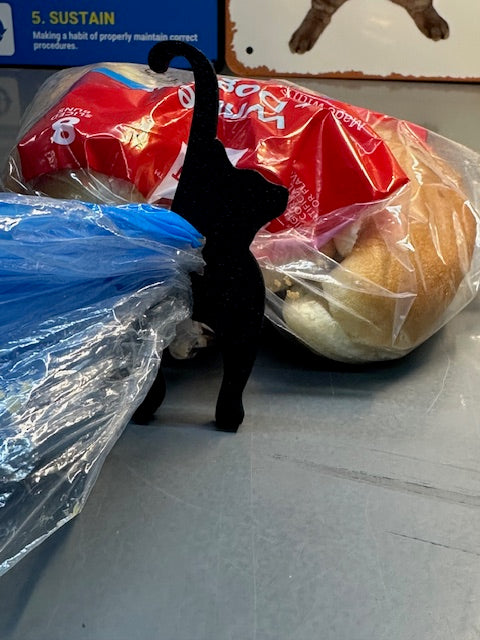 Black Cat Bread Clip